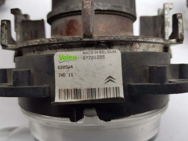 Halogén Citroen Xsara Picasso 6205W4 67721225 Valeo