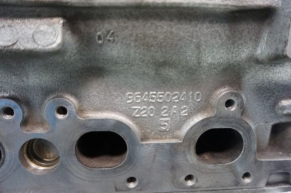 Hengerfej 9645502410 0200FZ Citroen Peugeot 1.4 16v KFU 