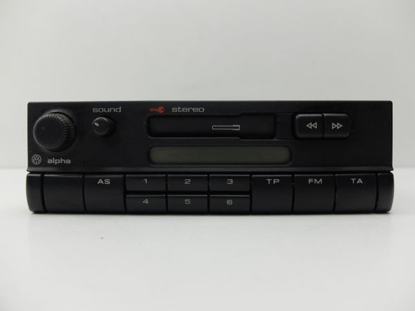 Kazettás Rádió  VW 3B0035156 7646234060 Alpha Blaupunkt