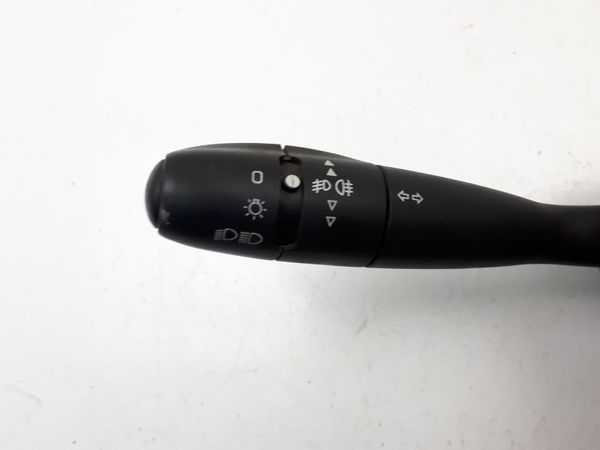 Világításkapcsoló Peugeot 307 96574711XT 6242G1 COM2000 Delphi