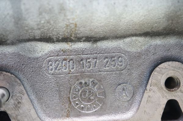 Hengerfej  8200157259 2,0 16V IDE Laguna 2 Renault 7701472664