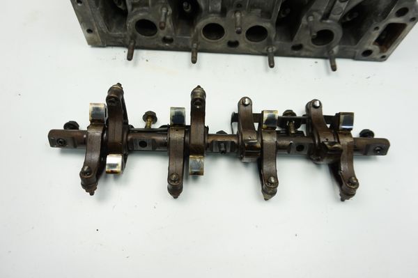 Hengerfej  1,2 8v E7F  Renault Clio 1 