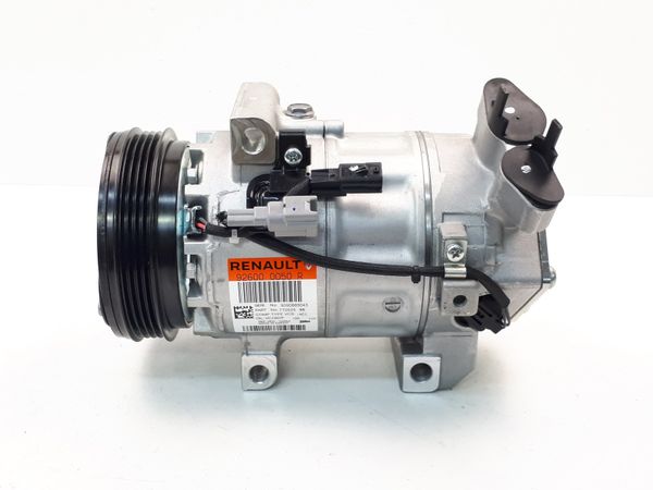 Aggregátor Új eredeti Renault Clio 4 926000050R Valeo 1001