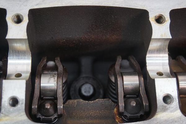 Hengerfej 9645502410 0200FZ Citroen Peugeot 1.4 16v KFU 