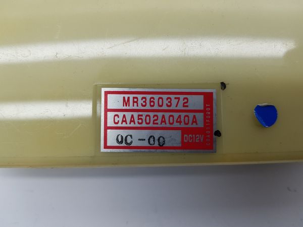 Szellőztető Panel Mitsubishi Galant MR360372 CAA502A040A