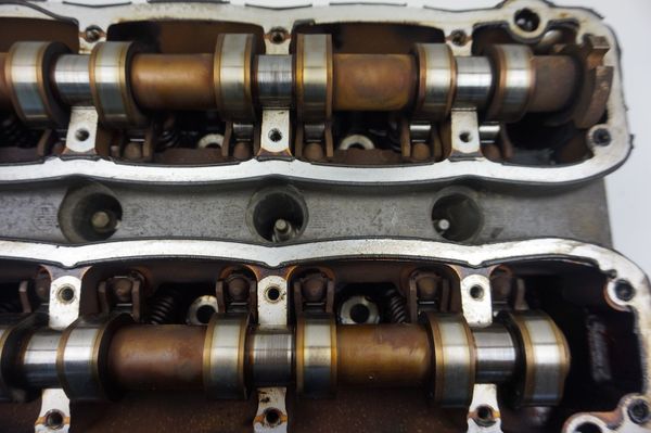 Hengerfej 9656249480 0200FZ 1.4 16v KFU Peugeot Citroen