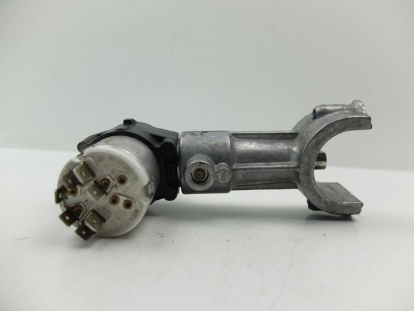 Gyújtáskapcsoló Skoda Felicia 441022221176 441.0.2222.117.6