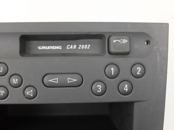Kazettás Rádió  Opel 24462948 CAR2002 UX2 Grundig 1112