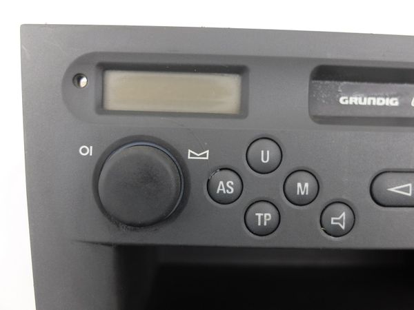 Kazettás Rádió  Opel 24462948 CAR2002 UX2 Grundig 1112