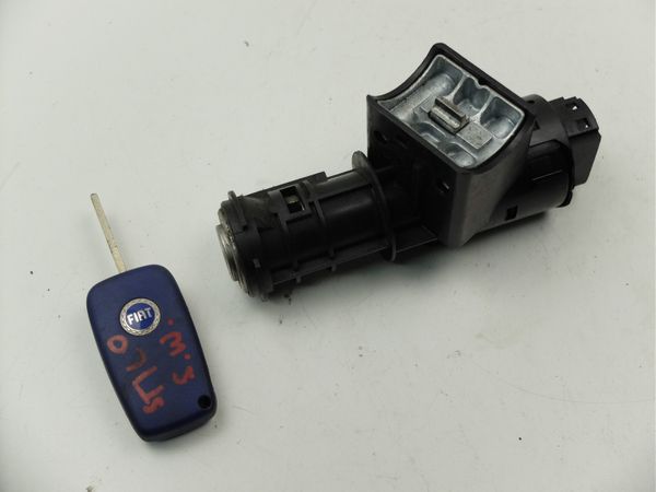 Gyújtáskapcsoló  Fiat Stilo 00467601520 61001500 TRW 1016