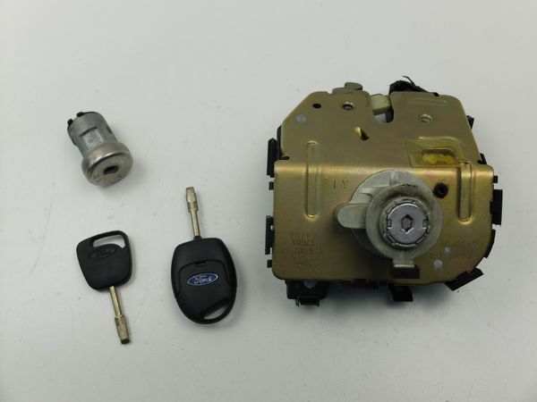 Csomagtéri Ajtó Zárszerkezet Ford Focus MK1 YS4A-43102-FE Q68BA