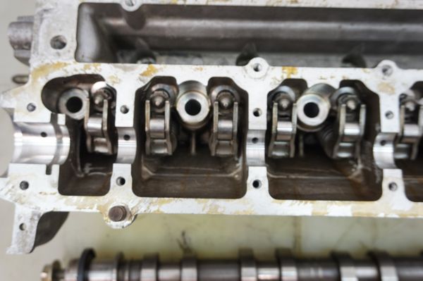Hengerfej  8200157259 2,0 16V IDE Laguna 2 Renault 7701472664