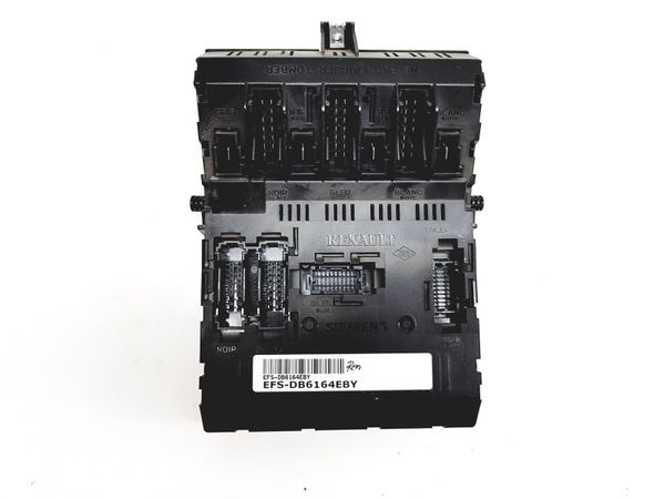 Biztosítéktábla   7703297784J S103600401B Renault Siemens