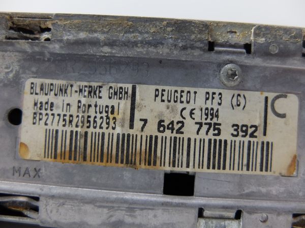 Kazettás Rádió  Peugeot 306 7642775392 PF3 Blaupunkt
