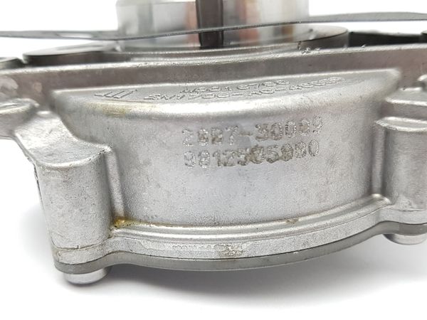 Vákuumszivattyú Eredeti Citroen Peugeot C2 C3 DS 207 308 1.2 VTI THP 9812535980
