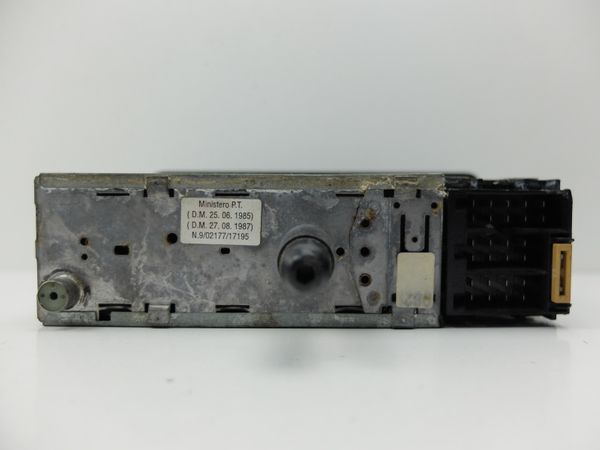 Kazettás Rádió  Peugeot 306 7642775392 PF3 Blaupunkt