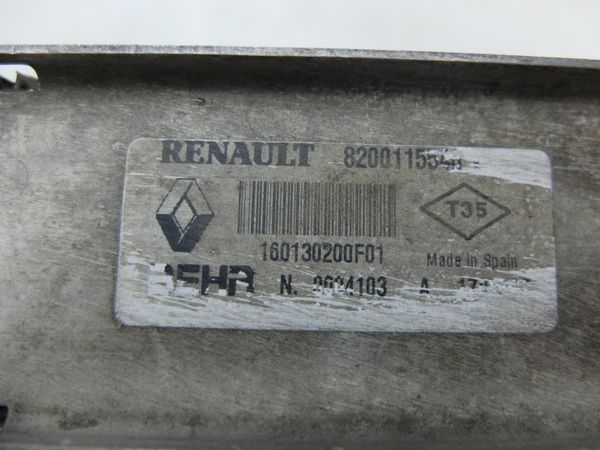 Hüttö Levegö Intercooler   Renault 8200115540 160130200F01 Behr 10910