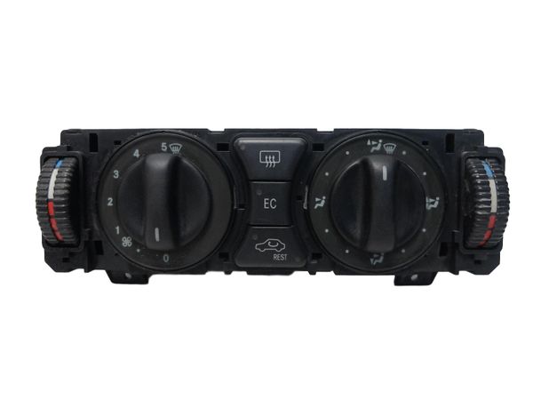 Szellőztető Panel  2108303185 9140010371 Mercedes W210