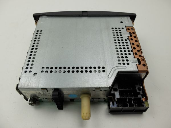Cd Rádió  Renault Megane 2 8200256141 22DC277/62