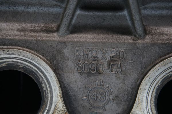 Hengerfej PM9X2Q-6090-CA 0200FR 2.7 HDI V6 C5 C6 407 607 Citroen Peugeot