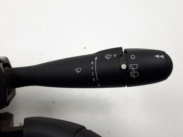 Világításkapcsoló Peugeot 307 96574711XT 6242G1 COM2000 Delphi