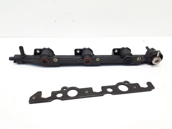 Injektor Híd 9623551580 3.0 V6 Citroen Peugeot Renault  