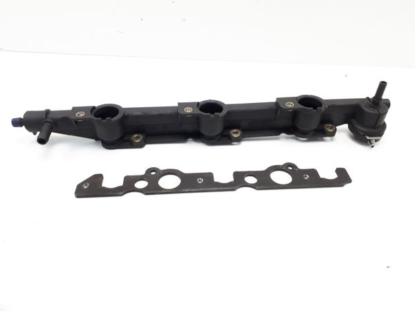 Injektor Híd 9623551580 3.0 V6 Citroen Peugeot Renault  