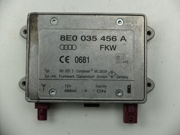 Audio Erősítő  Audi 8E0035456A FKW