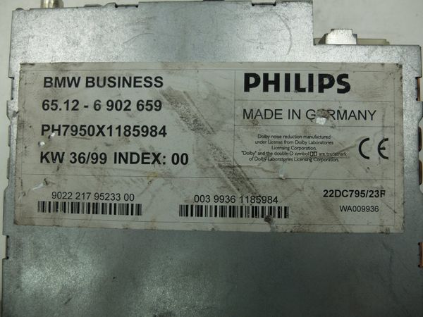 Kazettás Rádió  BMW 3 6512 6902659 22DC795/23F Business Philips