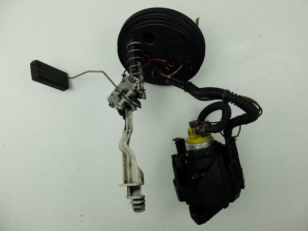 Üzemanyag Szivattyú  BMW 5 E39 1182954 Geber Diesel 1099