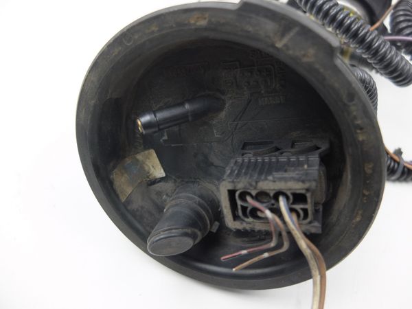 Üzemanyag Szivattyú  BMW 5 E39 1182954 Geber Diesel 1099