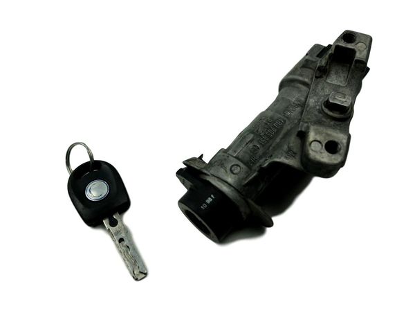Gyújtáskapcsoló  VW Golf IV 4B0905851C 4B0906849
