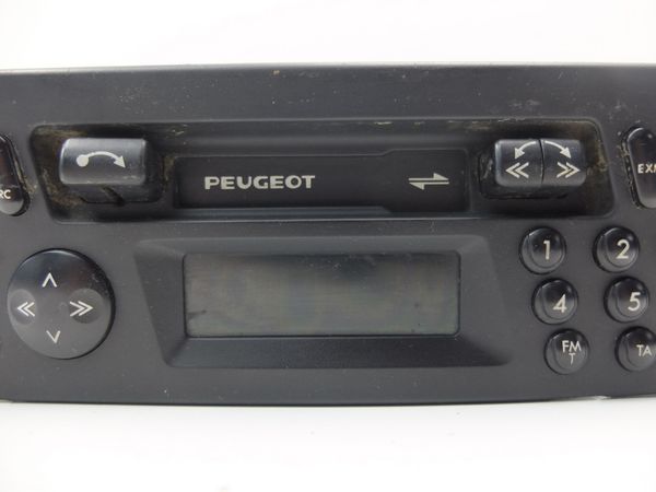 Kazettás Rádió  Peugeot 306 7642775392 PF3 Blaupunkt
