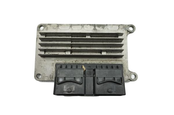 Motorvezérlő  IAW 5NR.CIR 8200181482 8200254498 1,2 16v Renault Clio 2 